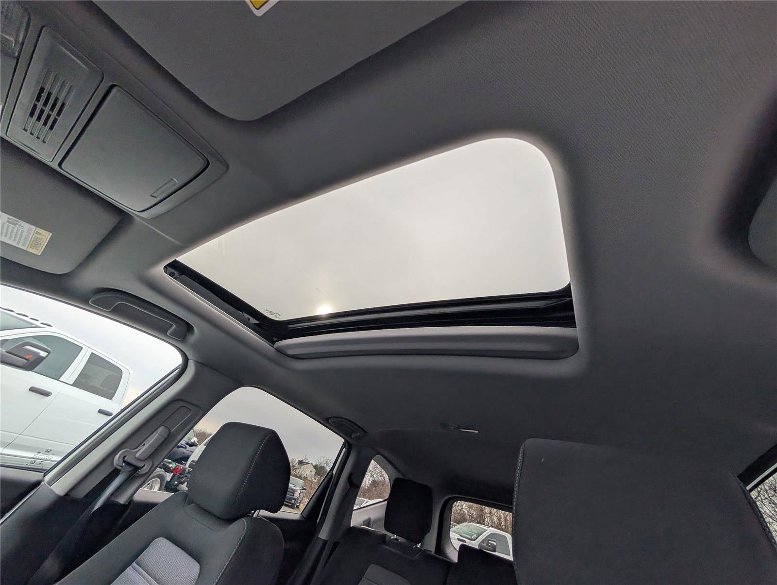 Used 2021 Honda CR-V EX image 29