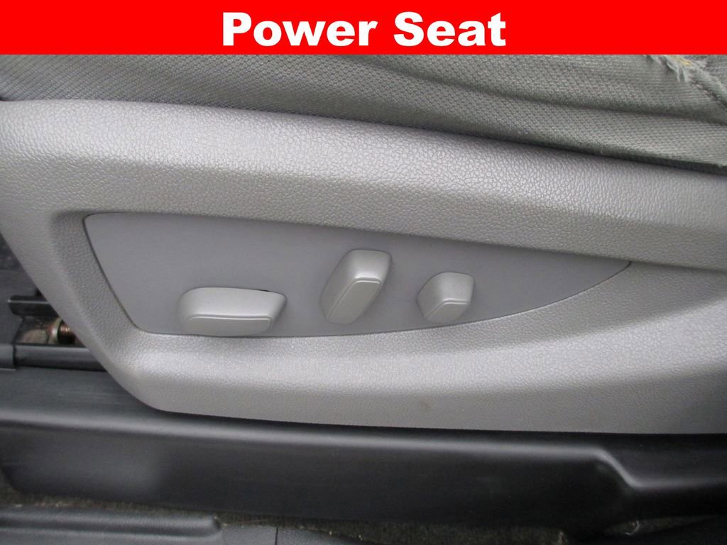 Used 2018 Chevrolet Silverado 2500 LT w/ Midnight Edition image 26