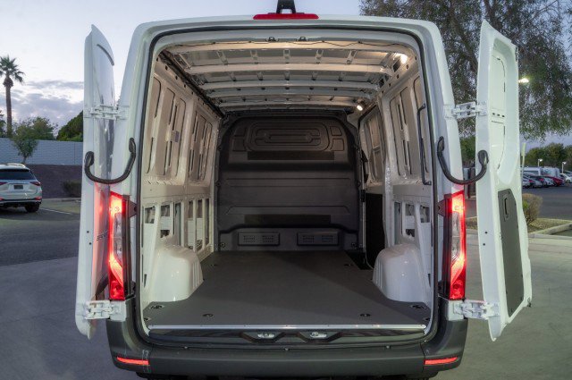 New 2025 Mercedes-Benz Sprinter 2500 image 10