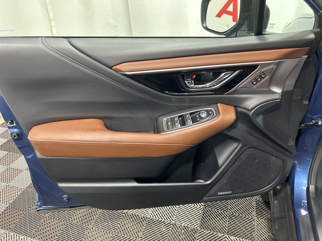Used 2022 Subaru Outback Touring XT image 27