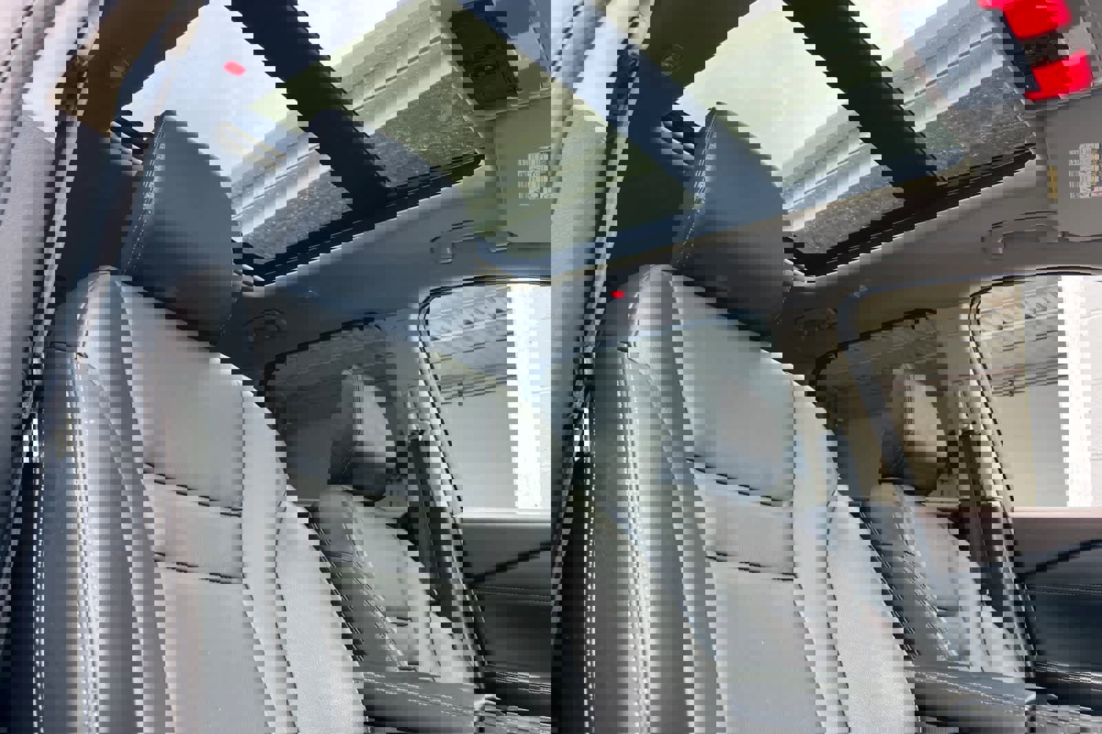 Used 2021 Nissan Rogue SL w/ Premium Package image 18