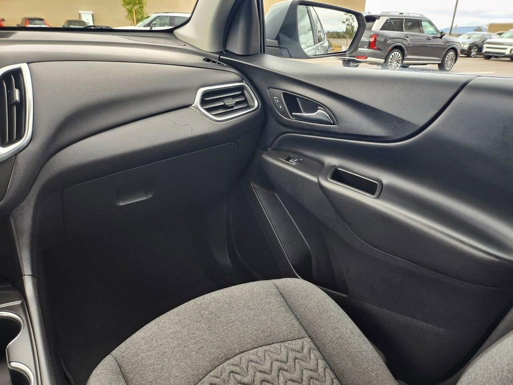 Used 2024 Chevrolet Equinox LT image 23