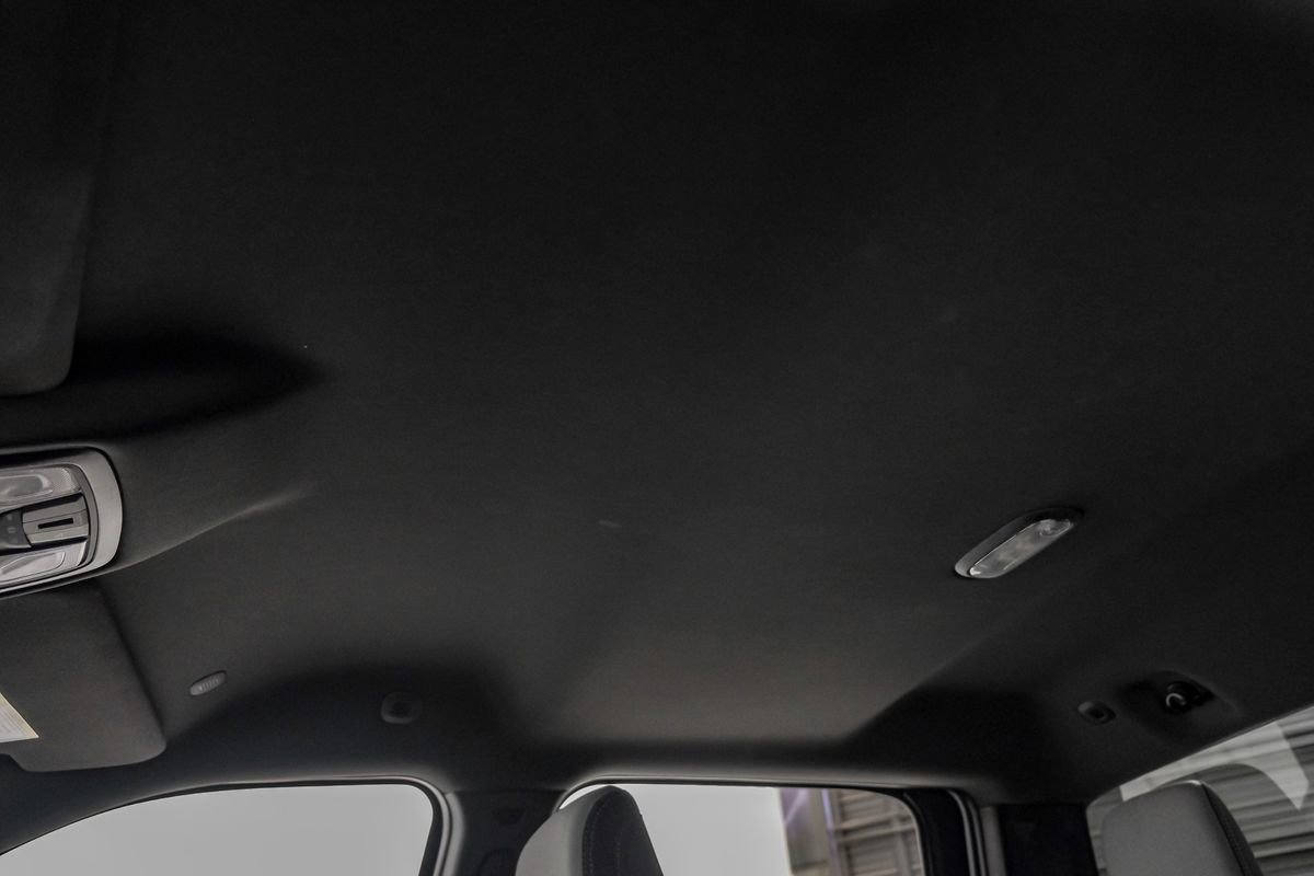 Used 2024 RAM 3500 Big Horn image 31