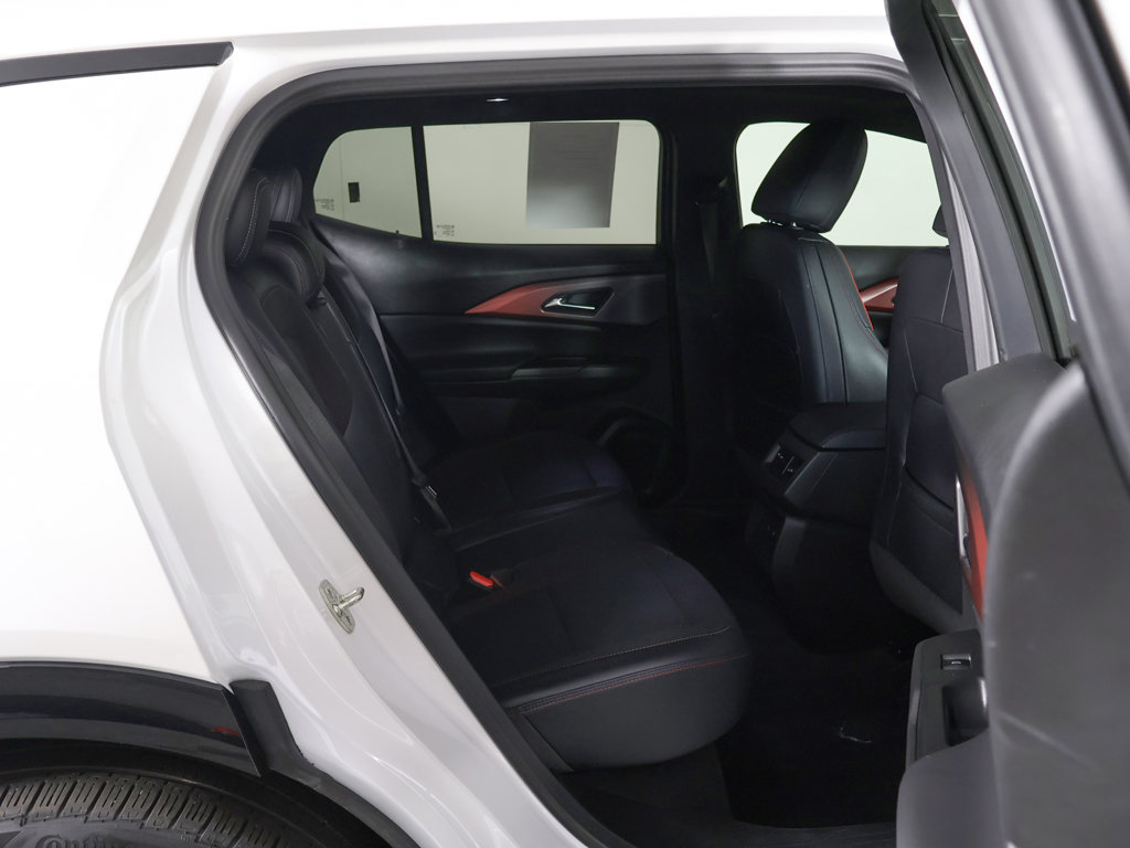 Used 2025 Chevrolet Equinox EV RS w/ Convenience Package II FWD image 36