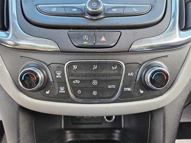 Used 2023 Chevrolet Equinox LT image 17