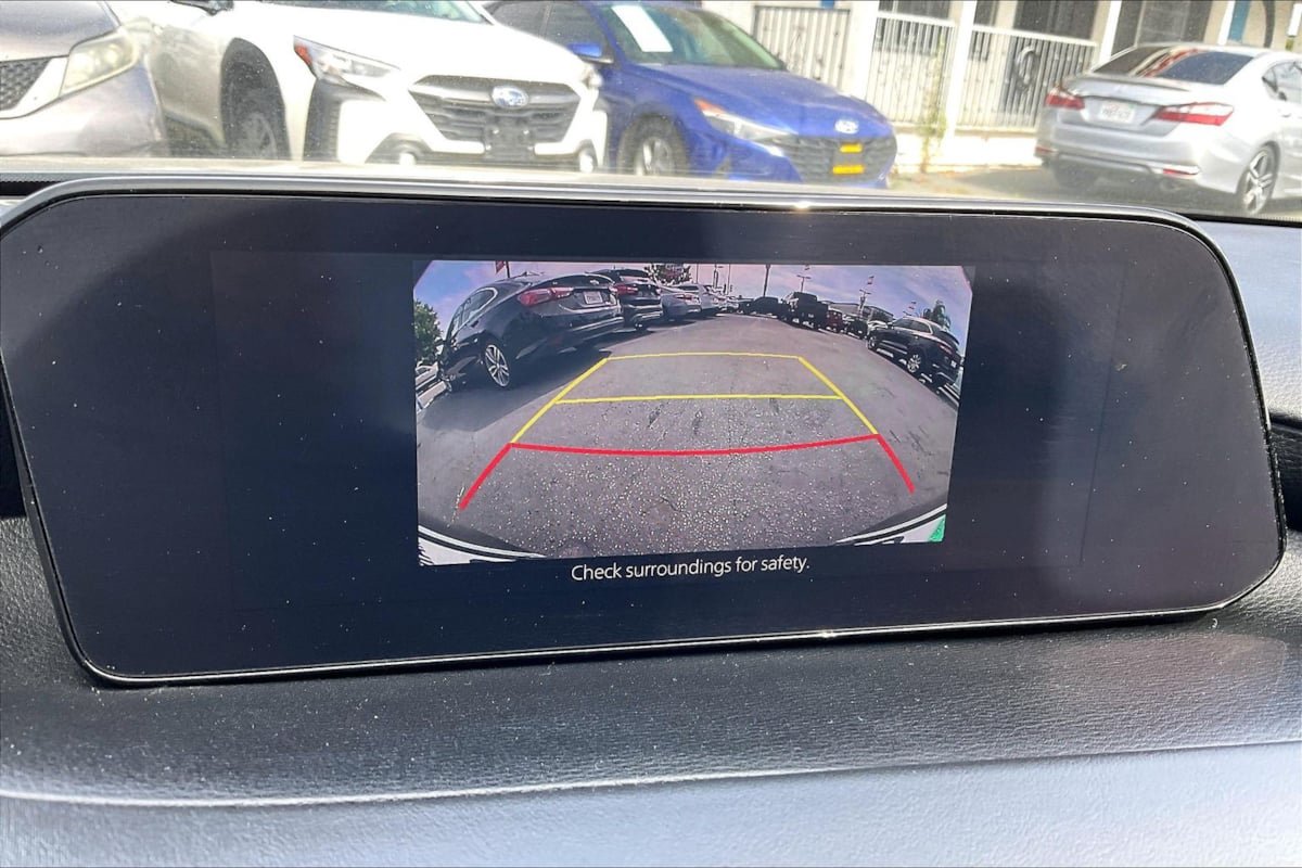 Used 2021 MAZDA MAZDA3 s FWD image 21