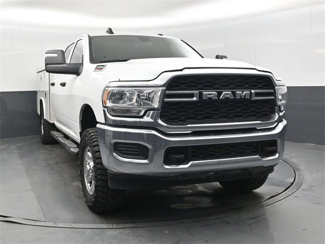 Used 2024 RAM 3500 Tradesman w/ Chrome Appearance Group image 10