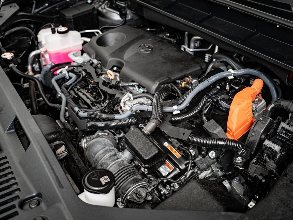 Used 2023 Toyota Highlander Platinum image 51