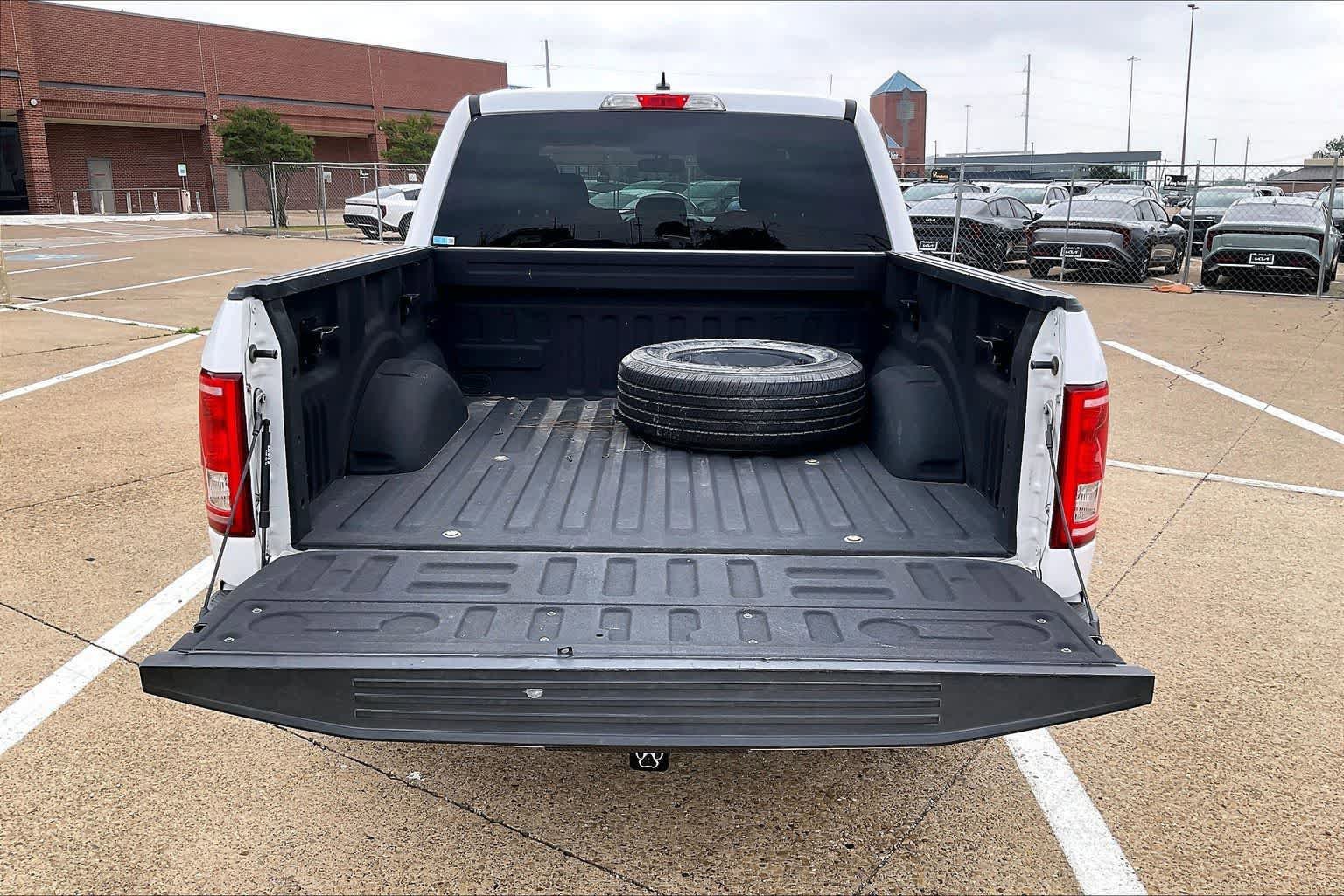 Used 2016 Ford F150 XLT w/ Equipment Group 301A Mid RWD image 18