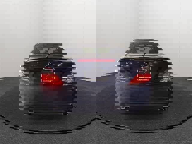 Used 2015 Mercedes-Benz SLK 250 image 6