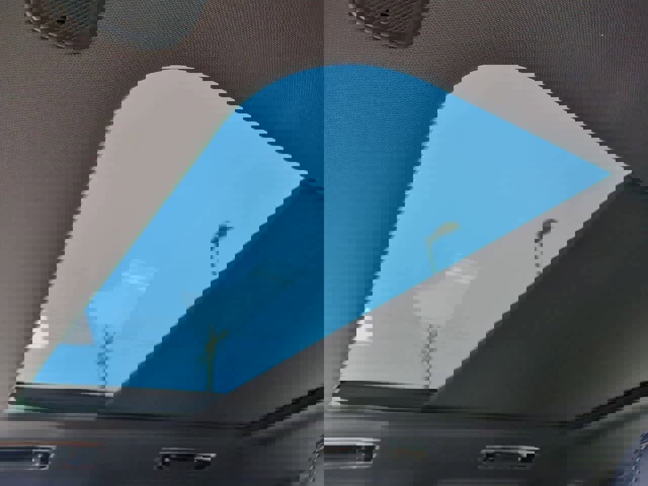 New 2025 Land Rover Range Rover Sport Dynamic SE image 18