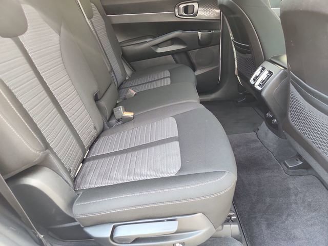 Used 2022 Kia Sorento LX image 24