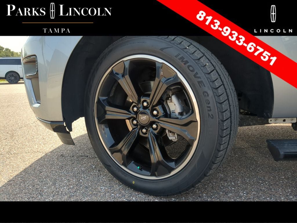 Used 2023 Ford Expedition Limited RWD image 35