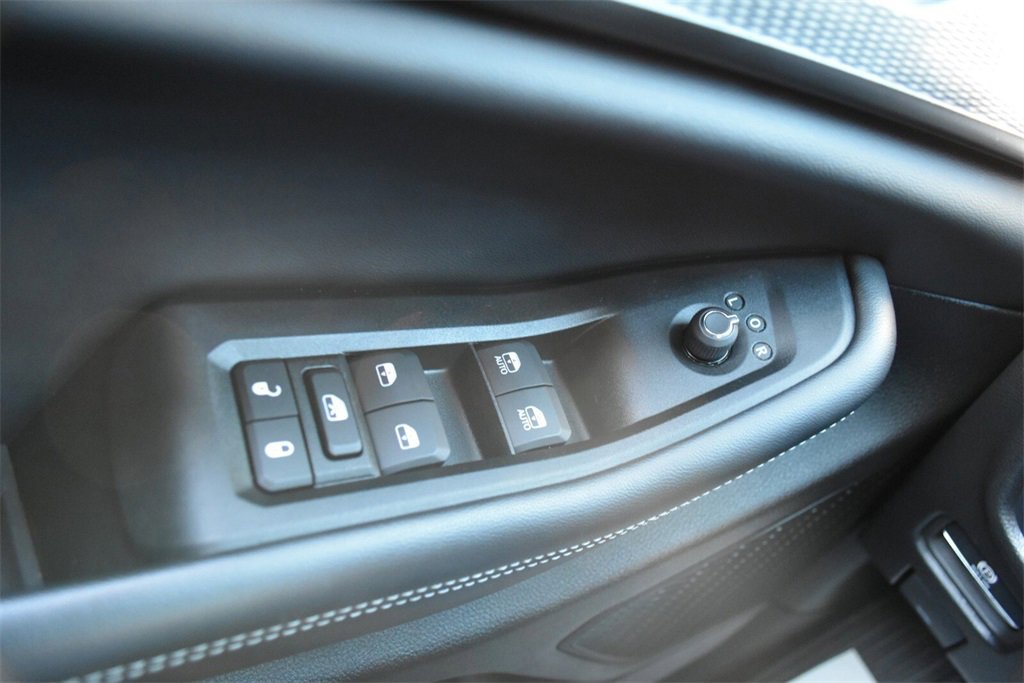 Used 2024 Jeep Grand Cherokee Altitude image 27