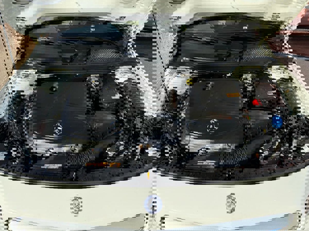 Used 2015 Mercedes-Benz GLA 250 4MATIC image 23