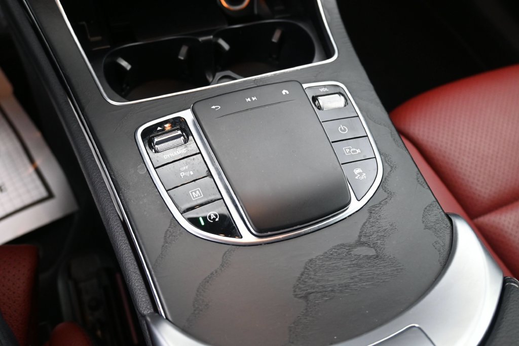 Used 2021 Mercedes-Benz GLC 300 4MATIC Coupe image 27