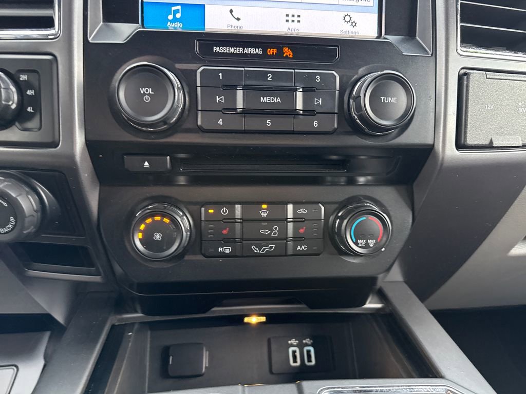 Used 2016 Ford F150 XLT w/ Equipment Group 302A Luxury image 20