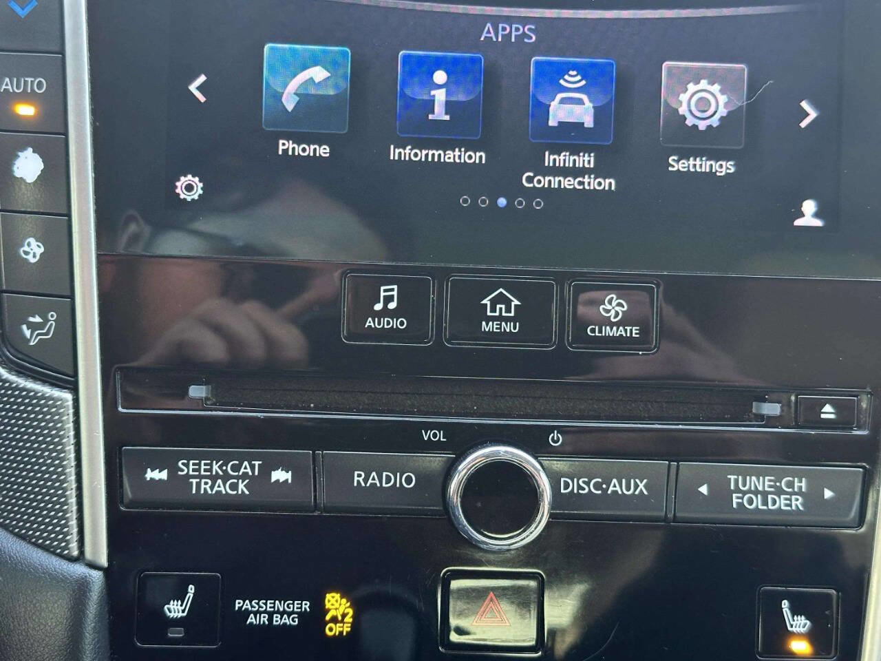 Used 2015 INFINITI Q50 Premium w/ Navigation Package image 34