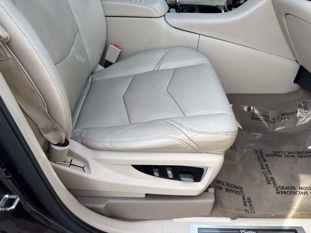 Used 2015 Cadillac Escalade ESV Luxury image 15