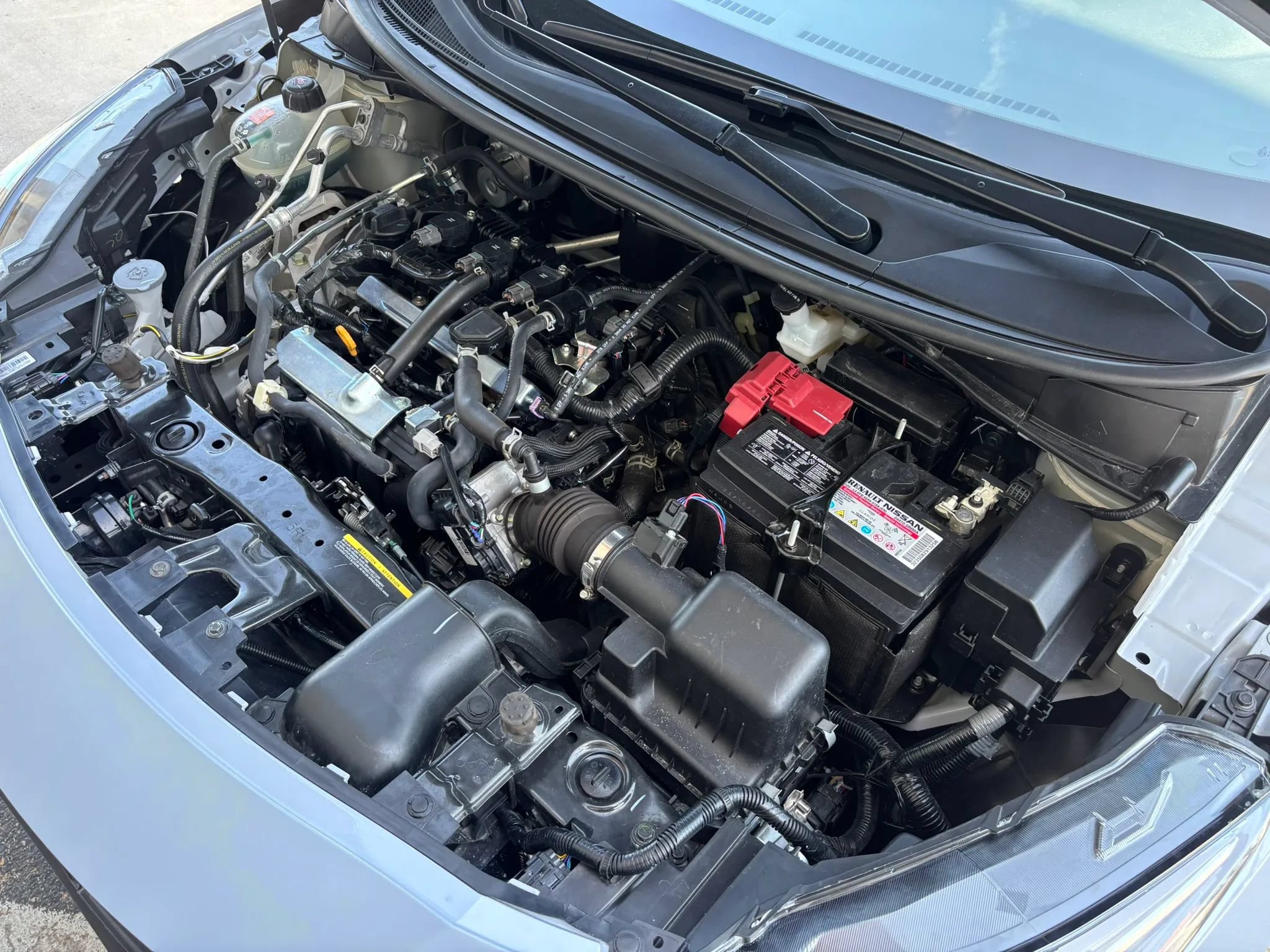 Used 2025 Nissan Versa SV w/ Trunk Package FWD image 60