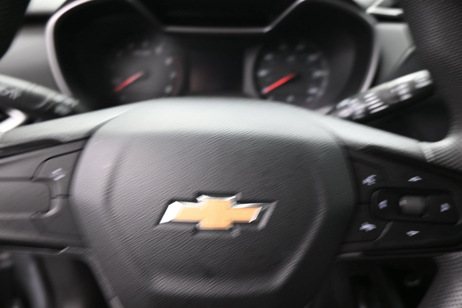 Used 2023 Chevrolet TrailBlazer LS FWD image 16