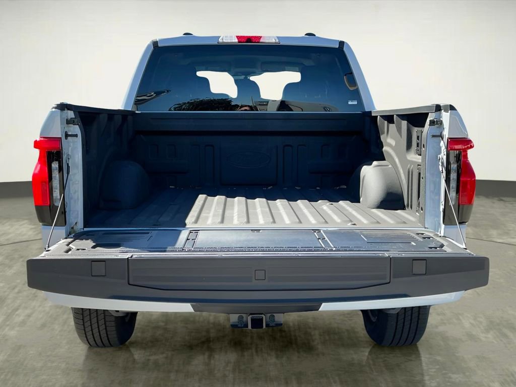 New 2025 Ford F150 Lightning Flash image 22