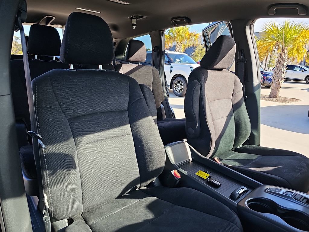 Used 2022 Honda Pilot Sport image 12