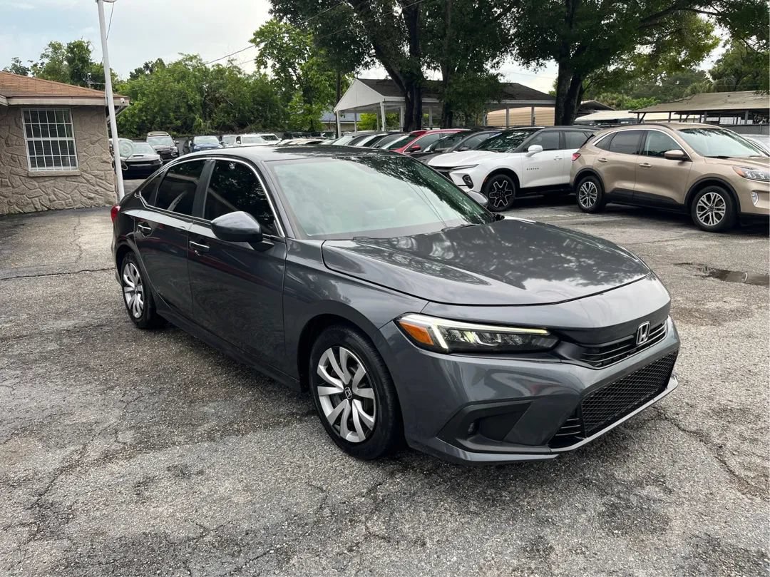 Used 2022 Honda Civic LX image 3