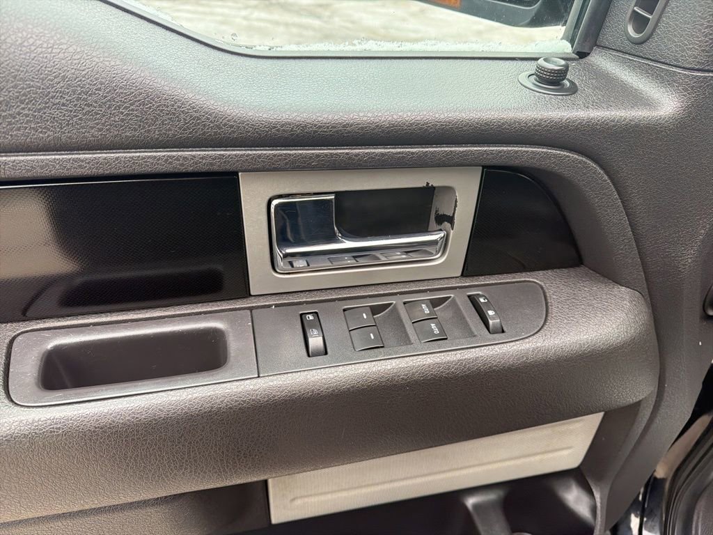 Used 2011 Ford F150 FX4 w/ FX Luxury Pkg image 12