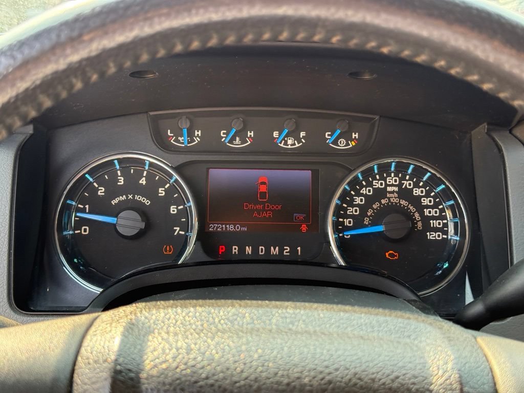Used 2013 Ford F150 XLT w/ Luxury Equipment Group RWD image 19