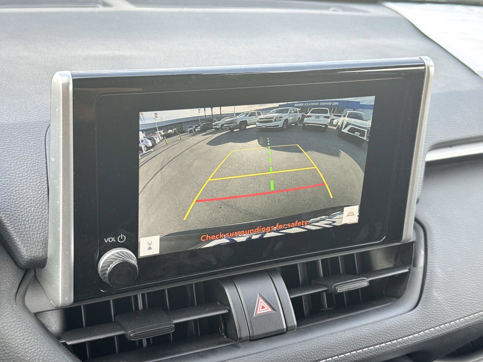 Used 2025 Toyota RAV4 XLE image 17