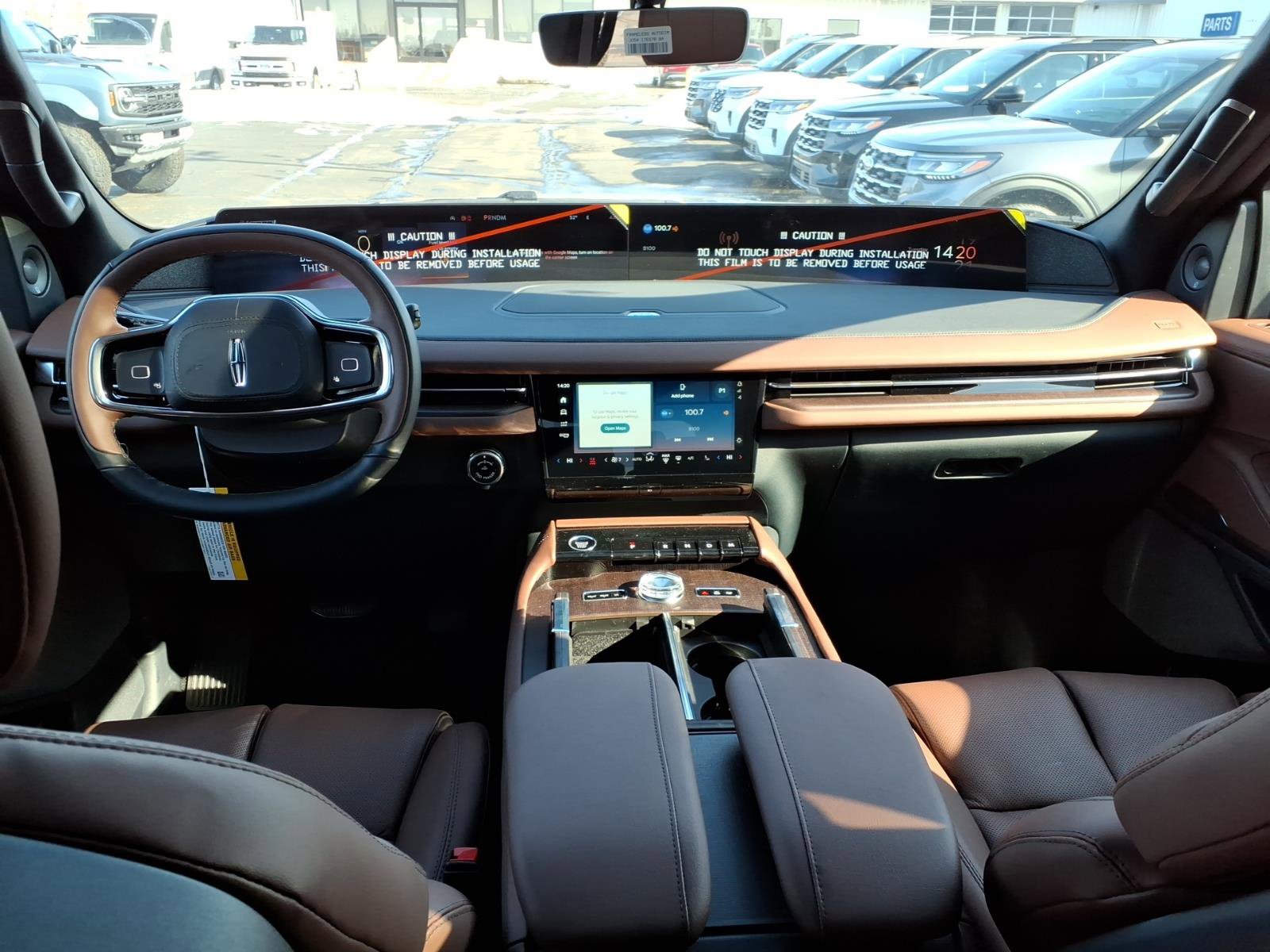 New 2026 Lincoln Navigator L Reserve AWD/4WD image 6