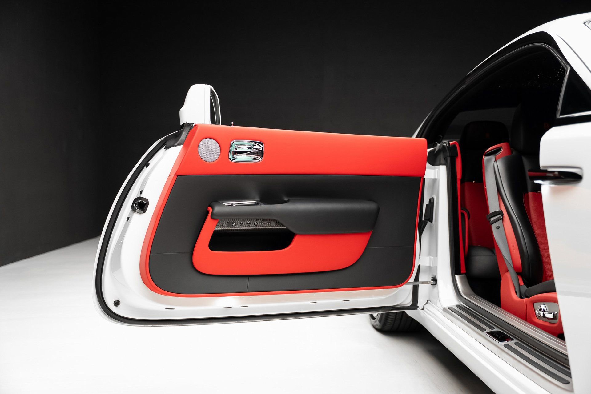 Used 2020 Rolls-Royce Wraith image 59