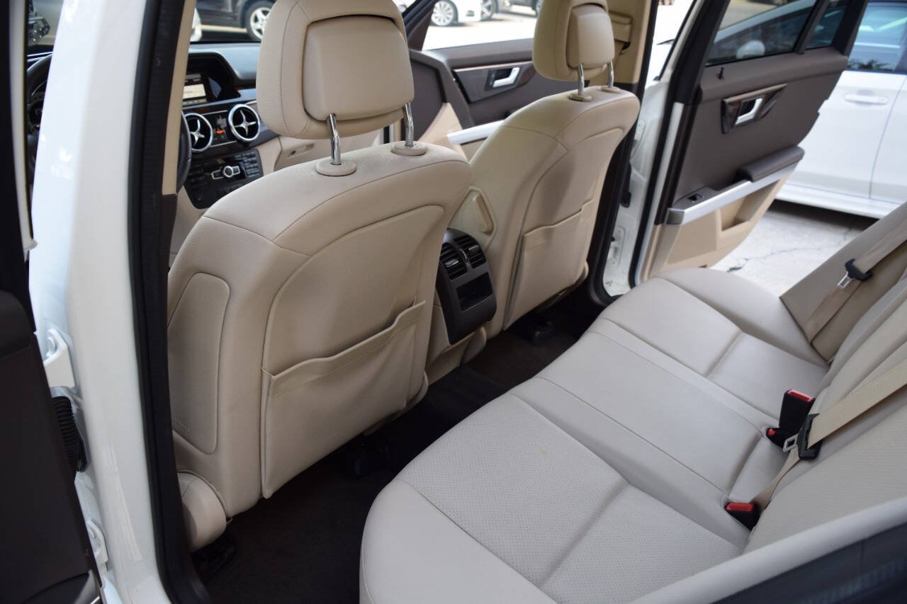 Used 2013 Mercedes-Benz GLK 250 BlueTEC 4MATIC image 43