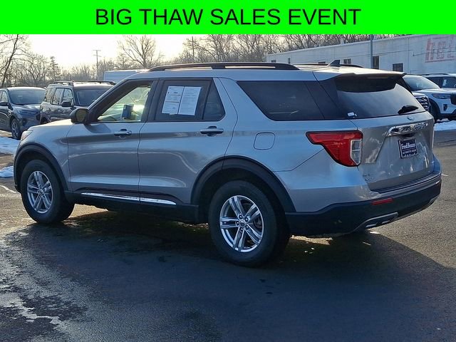 Certified 2022 Ford Explorer XLT w/ Equipment Group 202A image 8