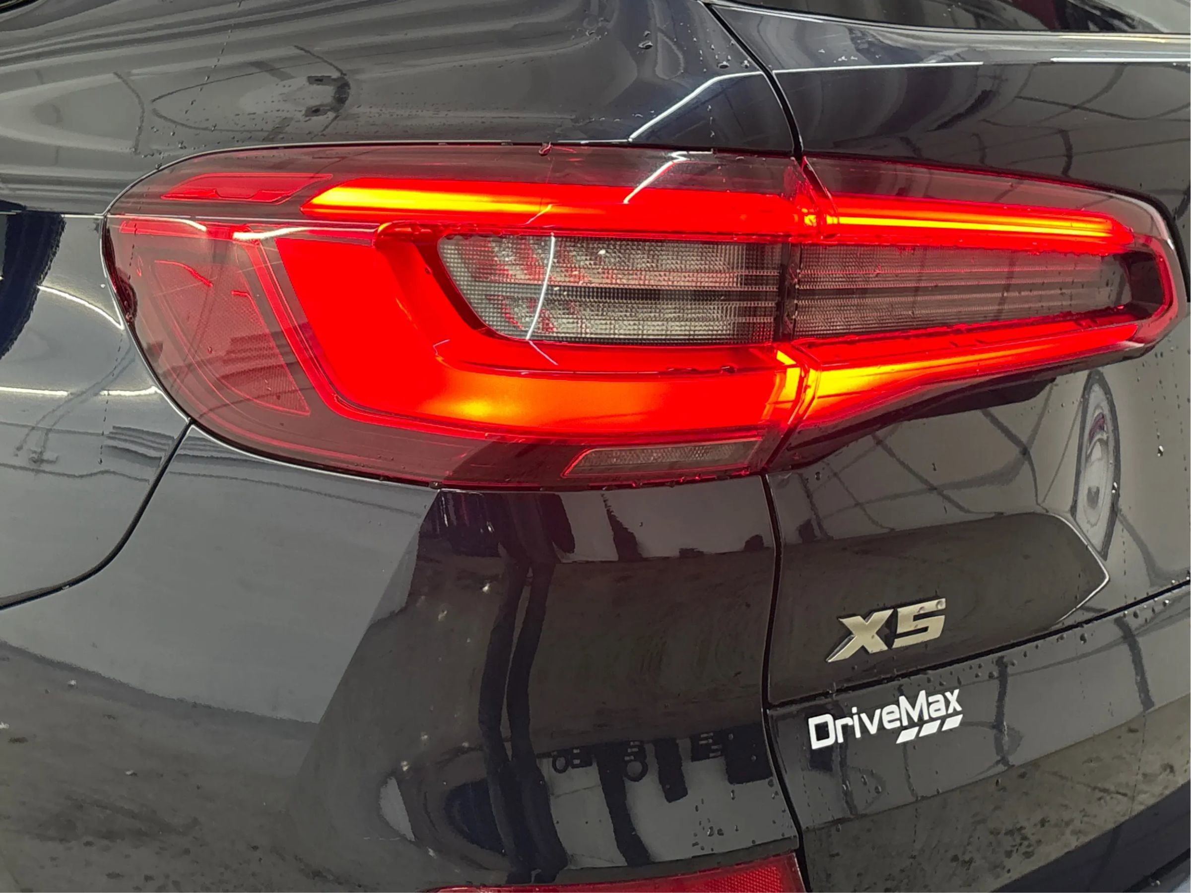 Used 2020 BMW X5 M50i w/ Executive Package image 34