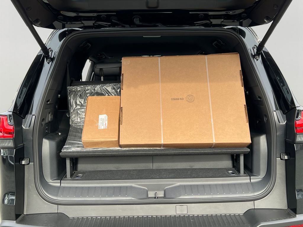 New 2026 Lexus LX 700h F Sport image 9