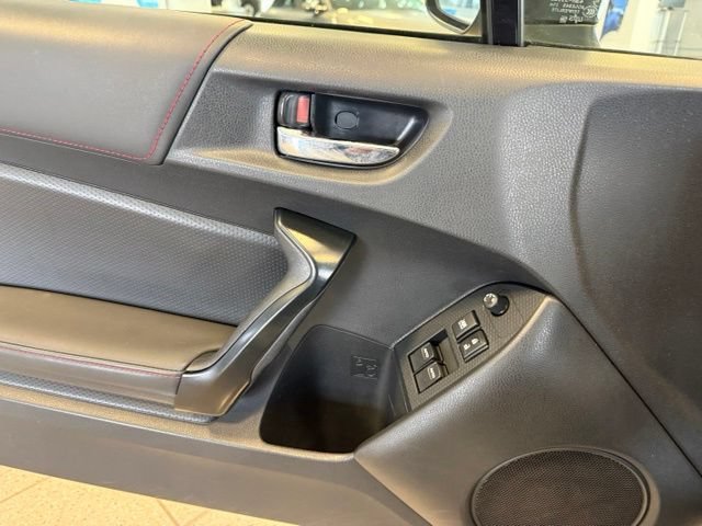 Used 2017 Subaru BRZ Premium RWD image 19