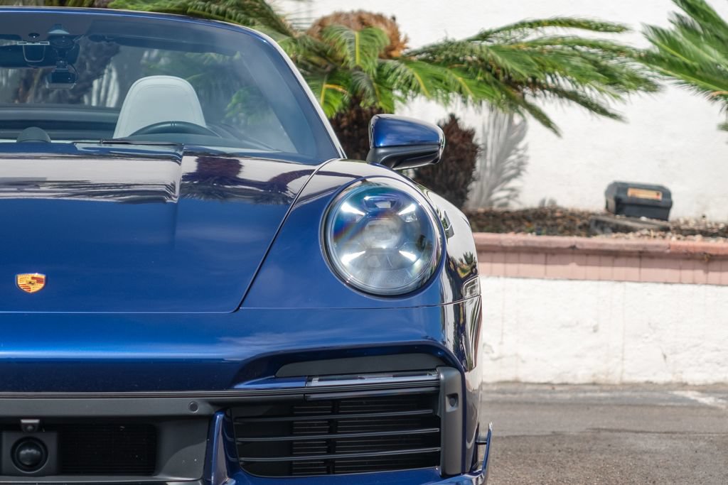 Used 2023 Porsche 911 Turbo AWD/4WD image 10