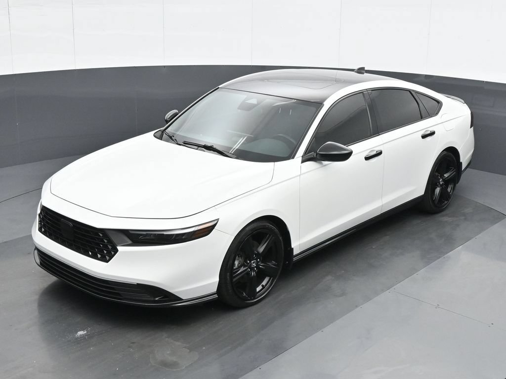 Used 2023 Honda Accord Sport image 17