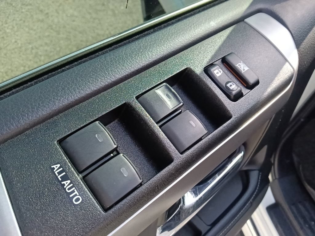 Used 2021 Toyota 4Runner Limited RWD image 12