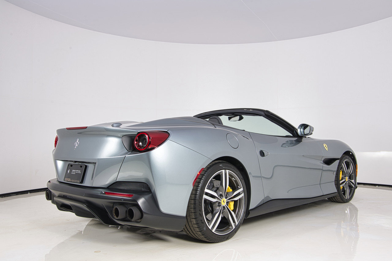 Certified 2019 Ferrari Portofino image 7