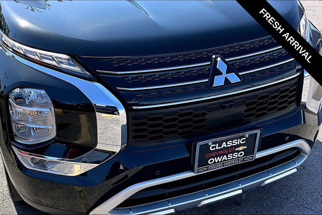Used 2024 Mitsubishi Outlander SE FWD image 32