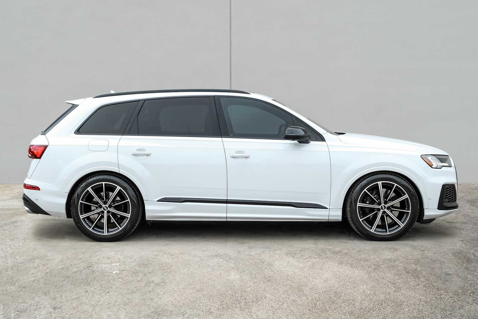 Used 2020 Audi SQ7 Premium Plus image 8