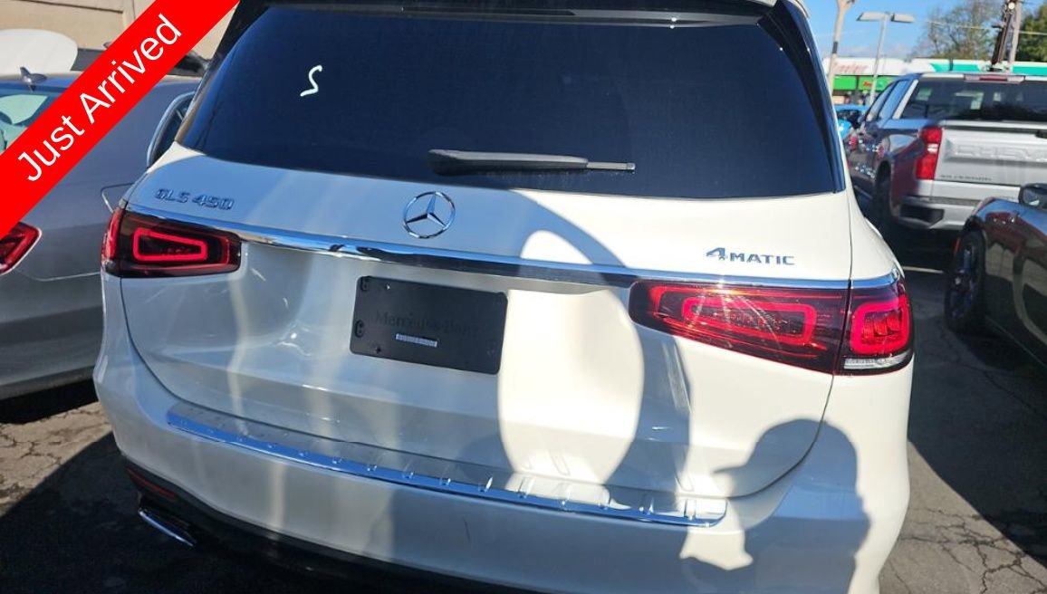 Used 2023 Mercedes-Benz GLS 450 4MATIC w/ AMG Line Exterior image 7