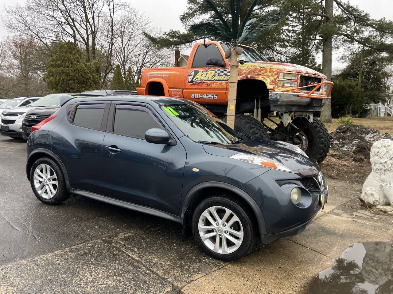 Used 2011 Nissan Juke SL AWD/4WD image 2