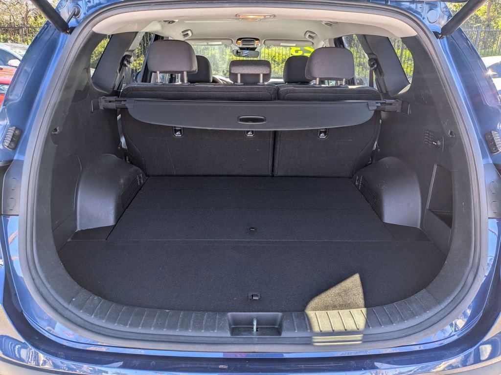 Certified 2023 Hyundai Santa Fe SEL image 28
