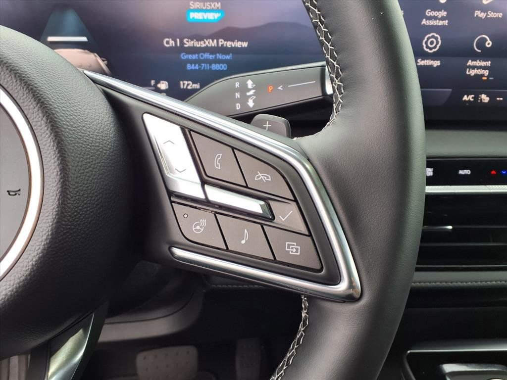 Used 2025 Buick Enclave Preferred w/ Power Package image 15