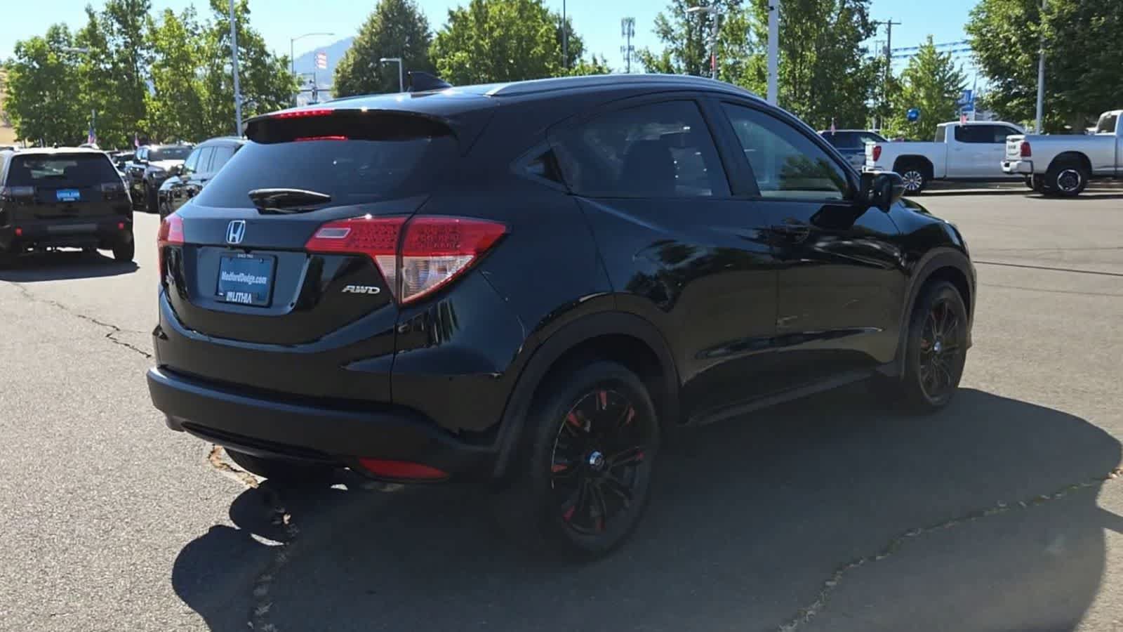 Used 2016 Honda HR-V EX-L image 8