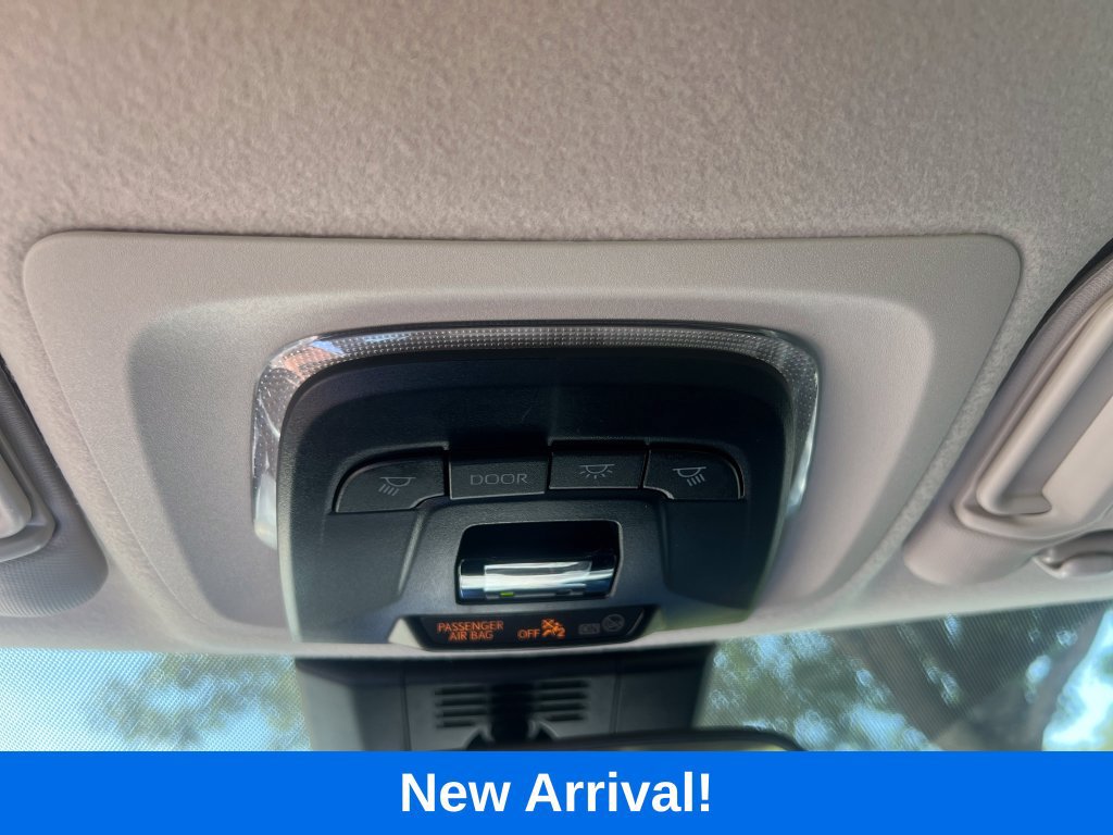 Used 2026 Toyota Corolla LE FWD image 19